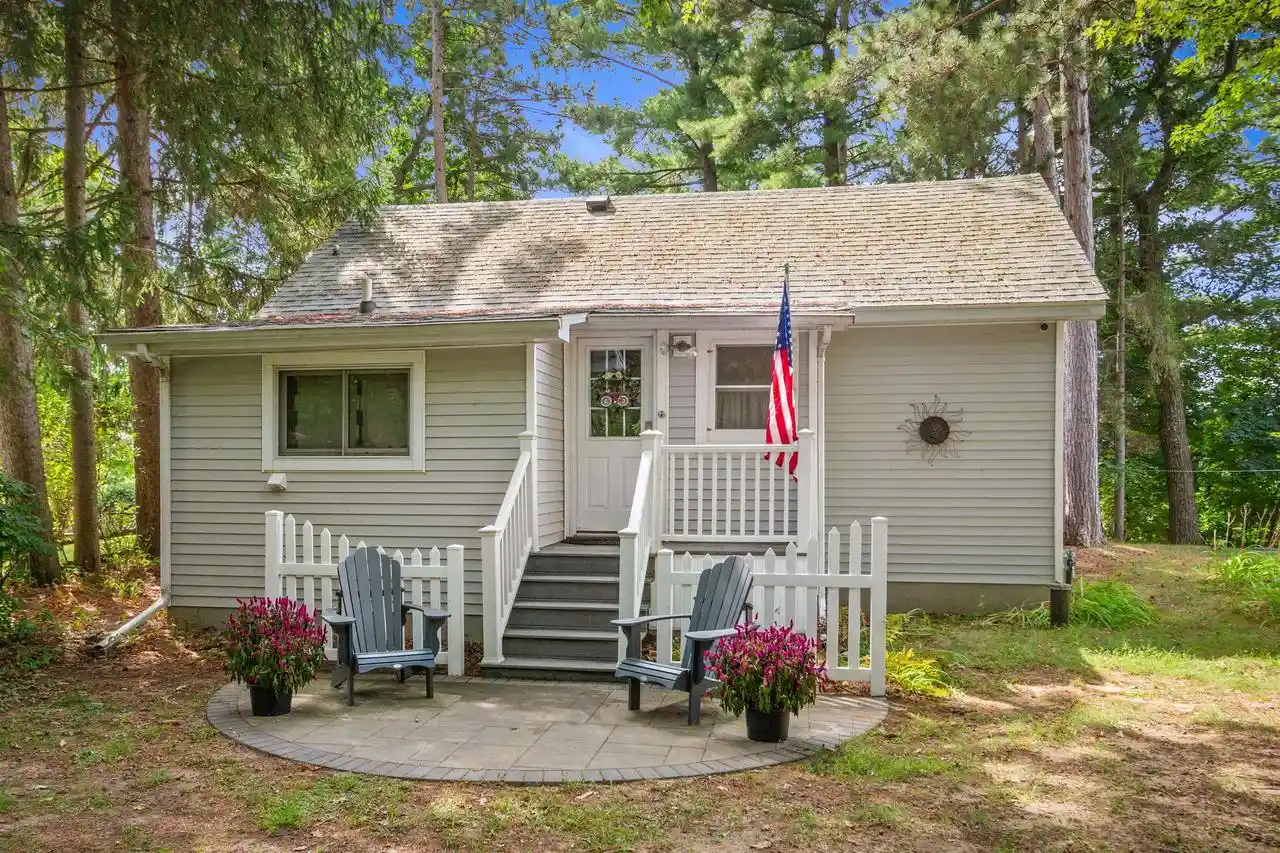 Photo 1 of Single family home for sale at W5533 Hillcrest Blvd, Wild Rose, WI 54984 | MLS# 50331978 | Listing updated on 2026-09-08