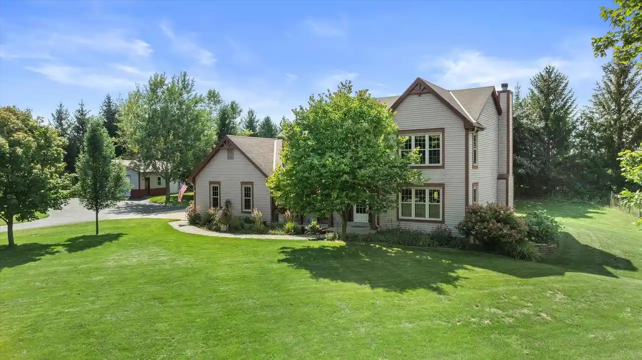 Photo 1 of Single family home for sale at 1669 Lake Shore Rd, Grafton, WI 53024 | MLS# 1978643 | Listing updated on 2026-09-13