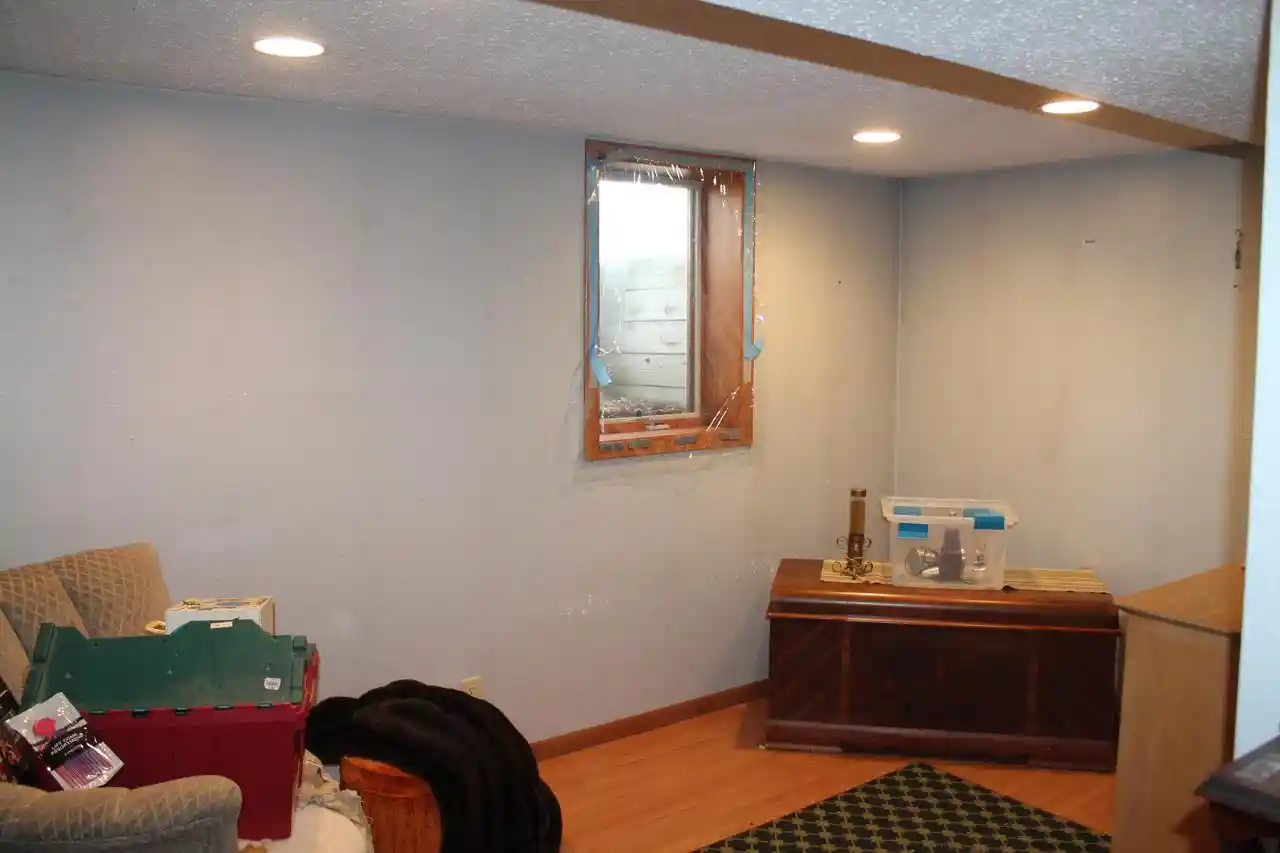 Photo 3 of Single family home for sale at 633 12th Avenue N, Onalaska, WI 54650 | MLS# 1978651 | Listing updated on 2026-09-17