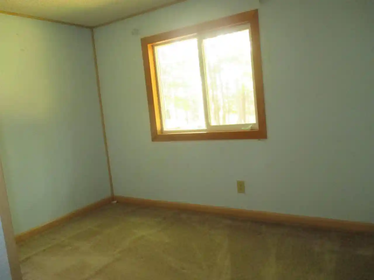 Photo 4 of Single family home for sale at W1724 W 19th Court, Montello, WI 53949 | MLS# 2031760 | Listing updated on 2026-10-06