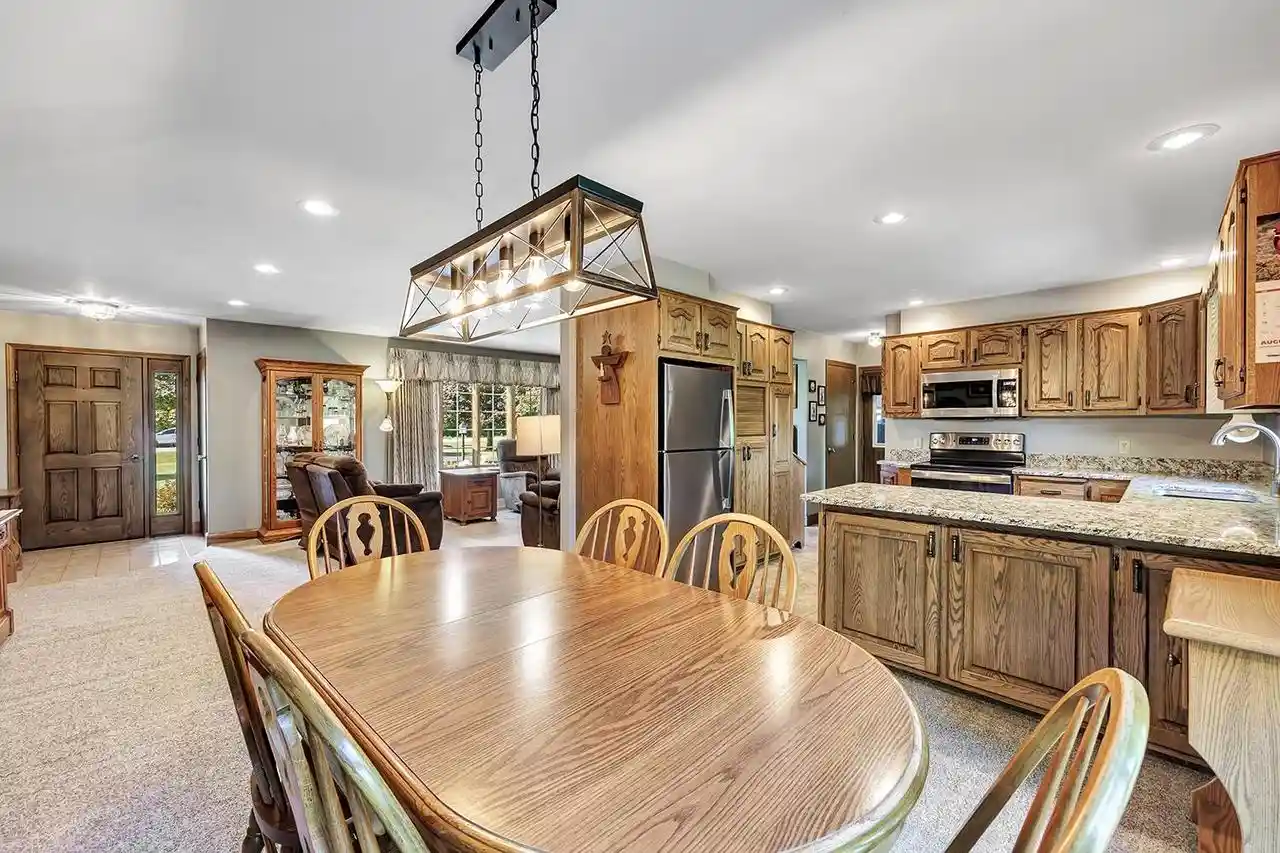 Photo 4 of Single family home for sale at W3158 Tubbs Rd, Seymour, WI 54165 | MLS# 50331984 | Listing updated on 2026-09-08