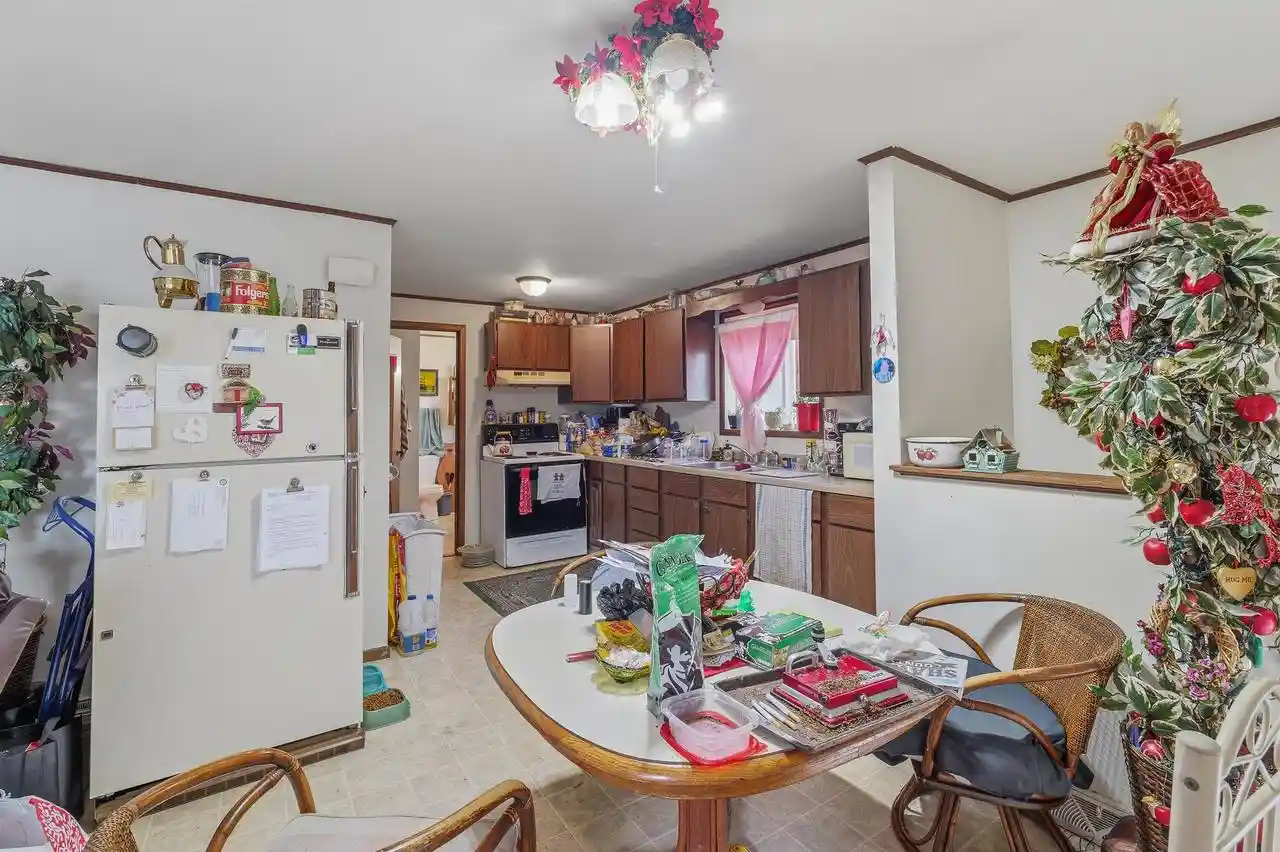 Photo 3 of Multi family home for sale at 342 E Garfield Ave, Marion, WI 54950 | MLS# 50331988 | Listing updated on 2026-10-05