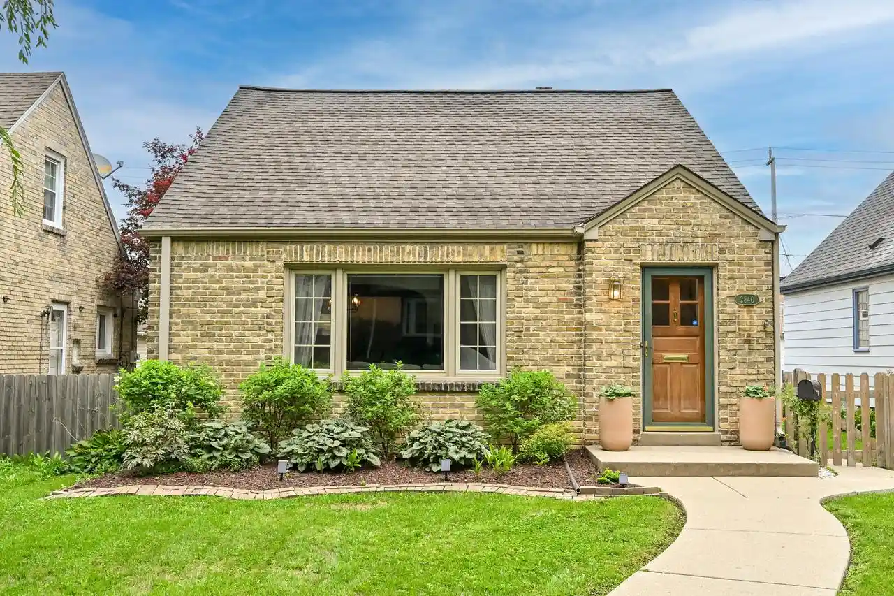 Photo 1 of Single family home for sale at 2840 N 77th Street, Milwaukee, WI 53222 | MLS# 1978656 | Listing updated on 2026-09-01