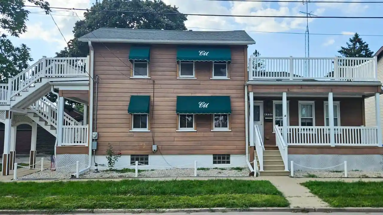 Photo 1 of Single family home for sale at 4800 5th Avenue, Kenosha, WI 53140 | MLS# 1978661 | Listing updated on 2026-09-14