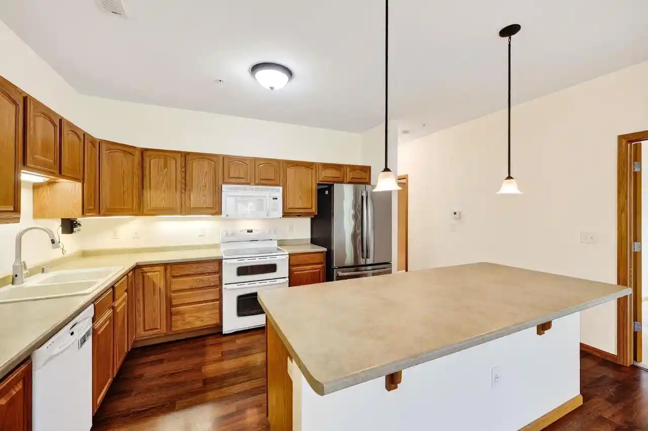 Listing Photo 5 - Condo for sale in building located at 100 Femrite Dr, Monona, WI 53716 - Unit #106