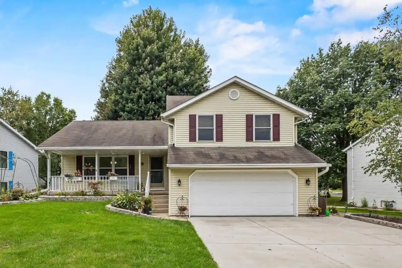 Single family home for sale at 5410 Chestnut Ln, Mcfarland, WI 53558 | MLS# 2031773