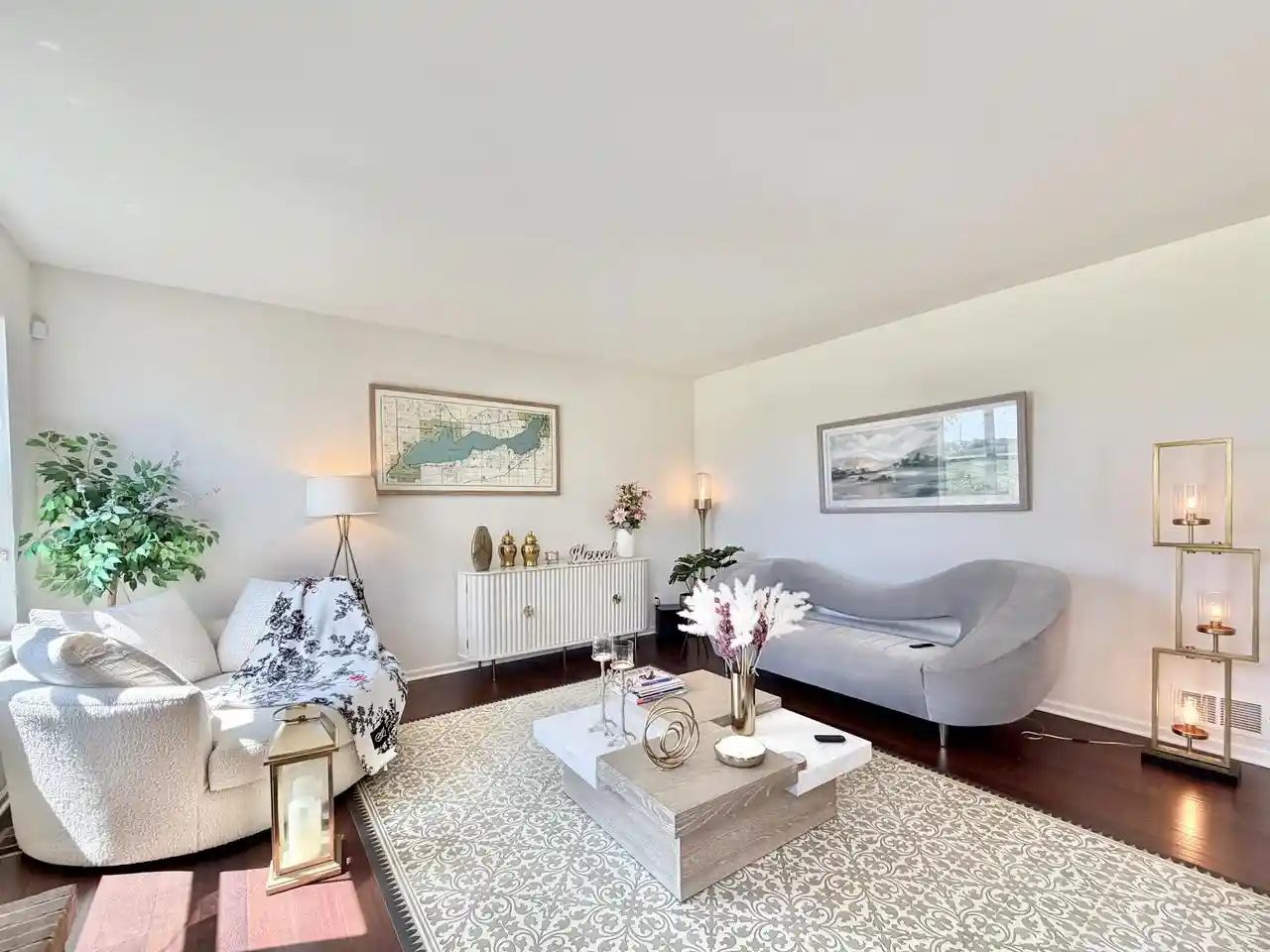 Photo 4 of Single family home for sale at 401 Chesterfield Ct, Williams Bay, WI 53191 | MLS# 1978679 | Listing updated on 2026-09-03