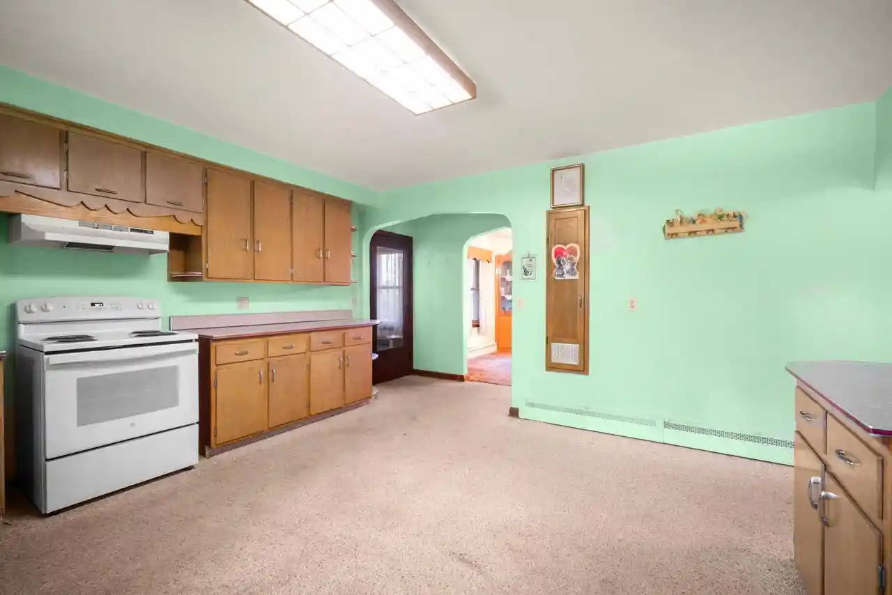 Photo 3 of Single family home for sale at 6882 Cty Hwy W, Allenton, WI 53002 | MLS# 1978680 | Listing updated on 2026-09-04