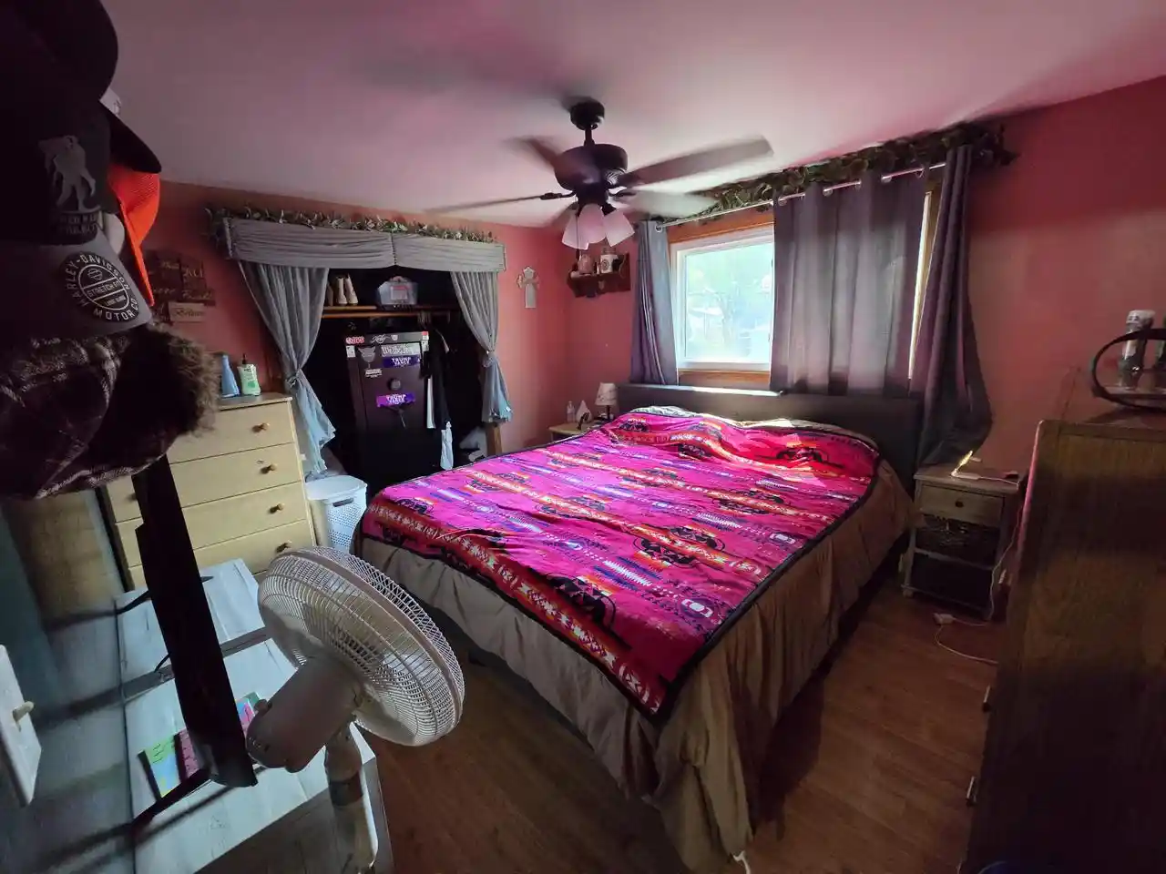 Photo 2 of Single family home for sale at 1457 Daisy Dr, Manitowoc, WI 54220 | MLS# 1978685 | Listing updated on 2026-09-21