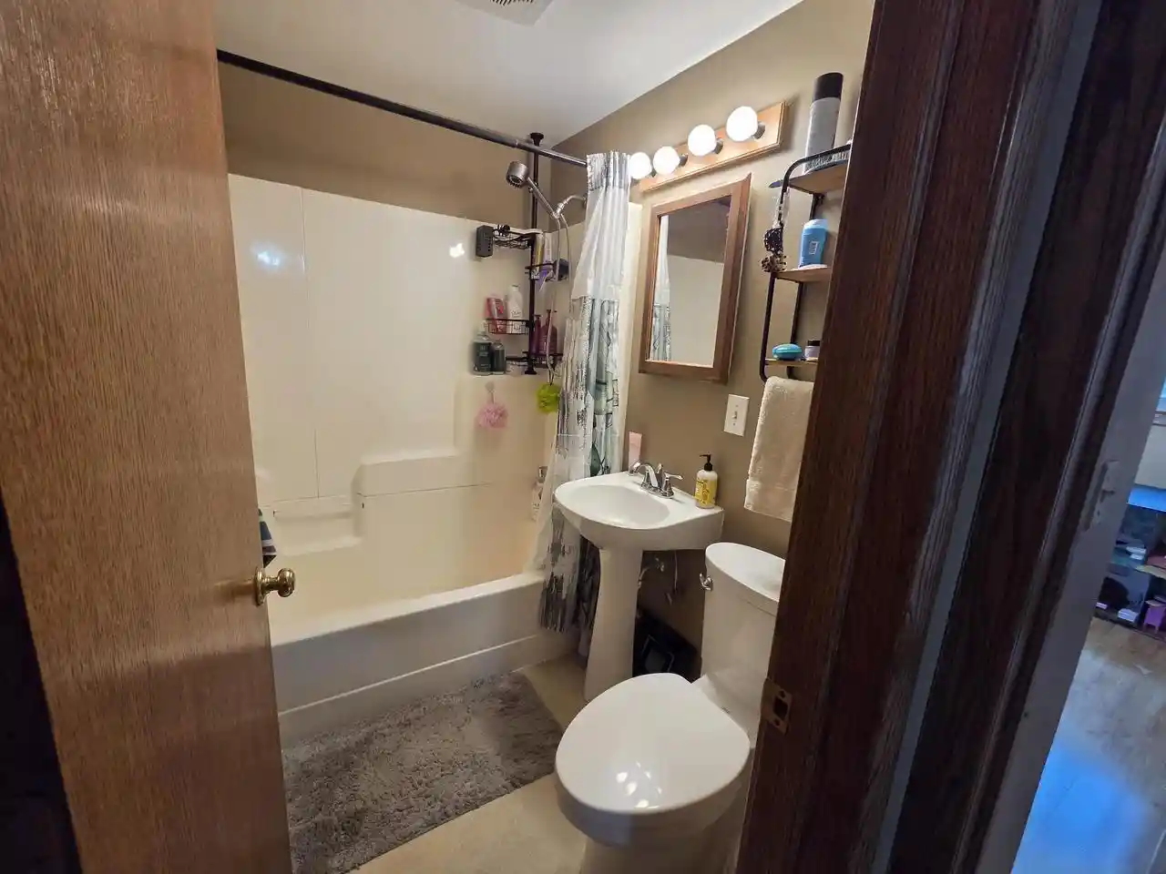 Photo 4 of Single family home for sale at 1457 Daisy Dr, Manitowoc, WI 54220 | MLS# 1978685 | Listing updated on 2026-09-21