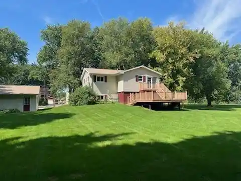 Photo 3 of Single family home for sale at 309 Rounsville St, Waupun, WI 53963 | MLS# 2031789 | Listing updated on 2026-09-04