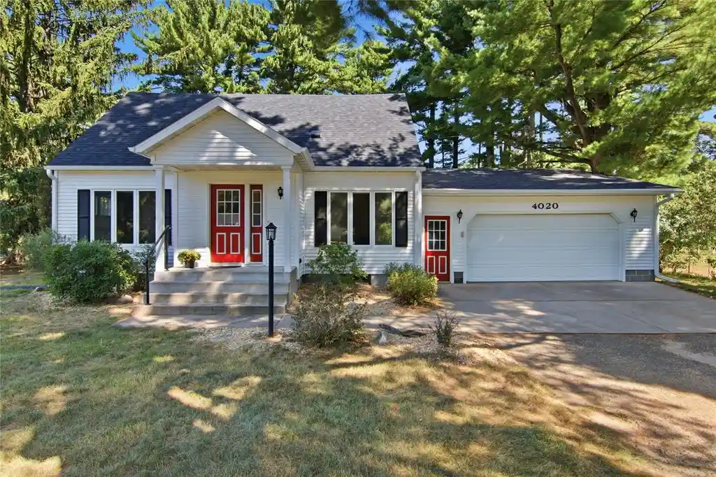 Photo 1 of Single family home for sale at 4020 Clay St, Eau Claire, WI 54701 | MLS# 1604707 | Listing updated on 2026-09-05