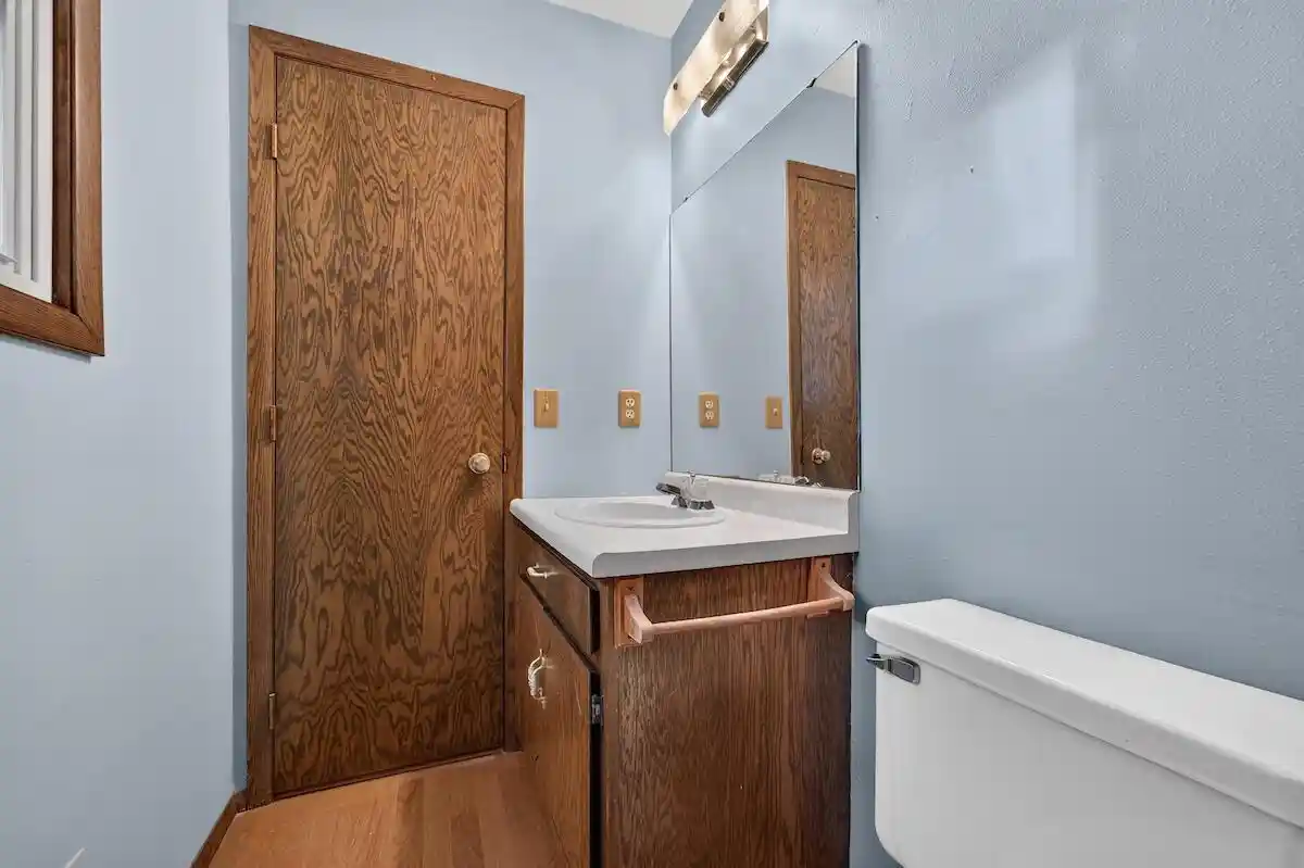 Photo 4 of Single family home for sale at 1424 Jefferson St, West Bend, WI 53090 | MLS# 1978701 | Listing updated on 2026-09-05