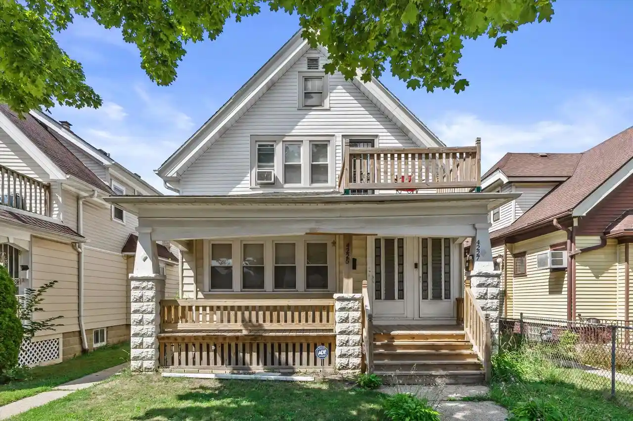 Photo 1 of Multi family home for sale at 4225 N 26th Street #4227, Milwaukee, WI 53209 | MLS# 1978706 | Listing updated on 2026-09-01