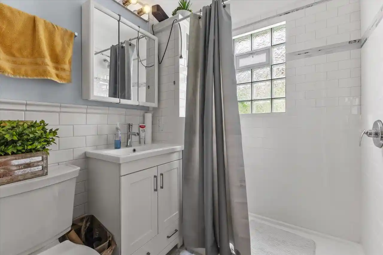 Photo 2 of Multi family home for sale at 4225 N 26th Street #4227, Milwaukee, WI 53209 | MLS# 1978706 | Listing updated on 2026-09-01