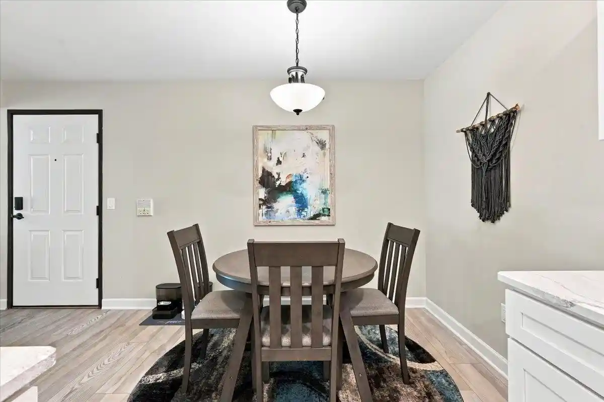 Listing Photo 4 - Condo for sale in building located at 567 Kelvington Dr, Sun Prairie, WI 53590 - Unit #1