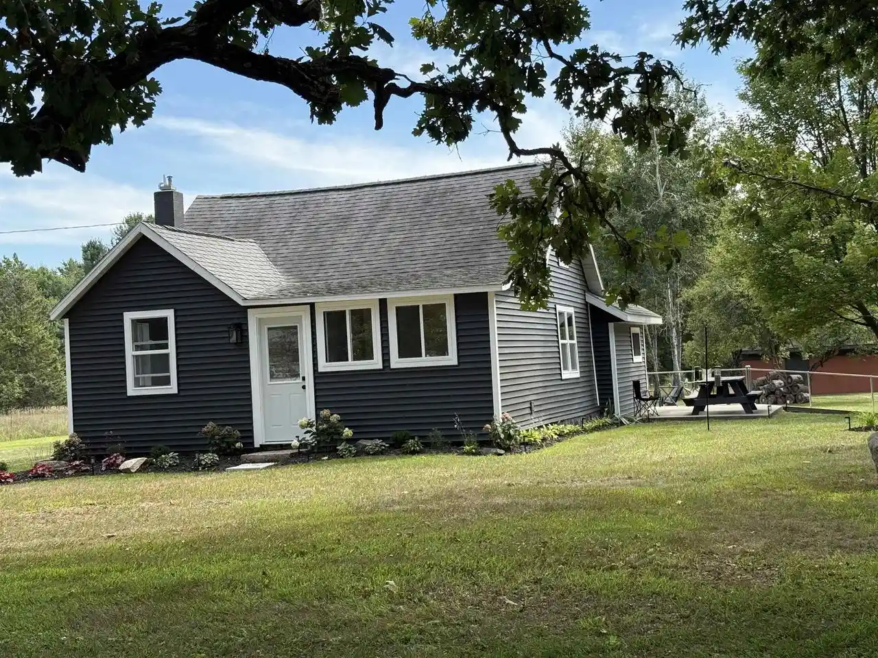 Photo 1 of Single family home for sale at 5555 Jordan Rd, Stevens Point, WI 54482 | MLS# 22604320 | Listing updated on 2026-09-22