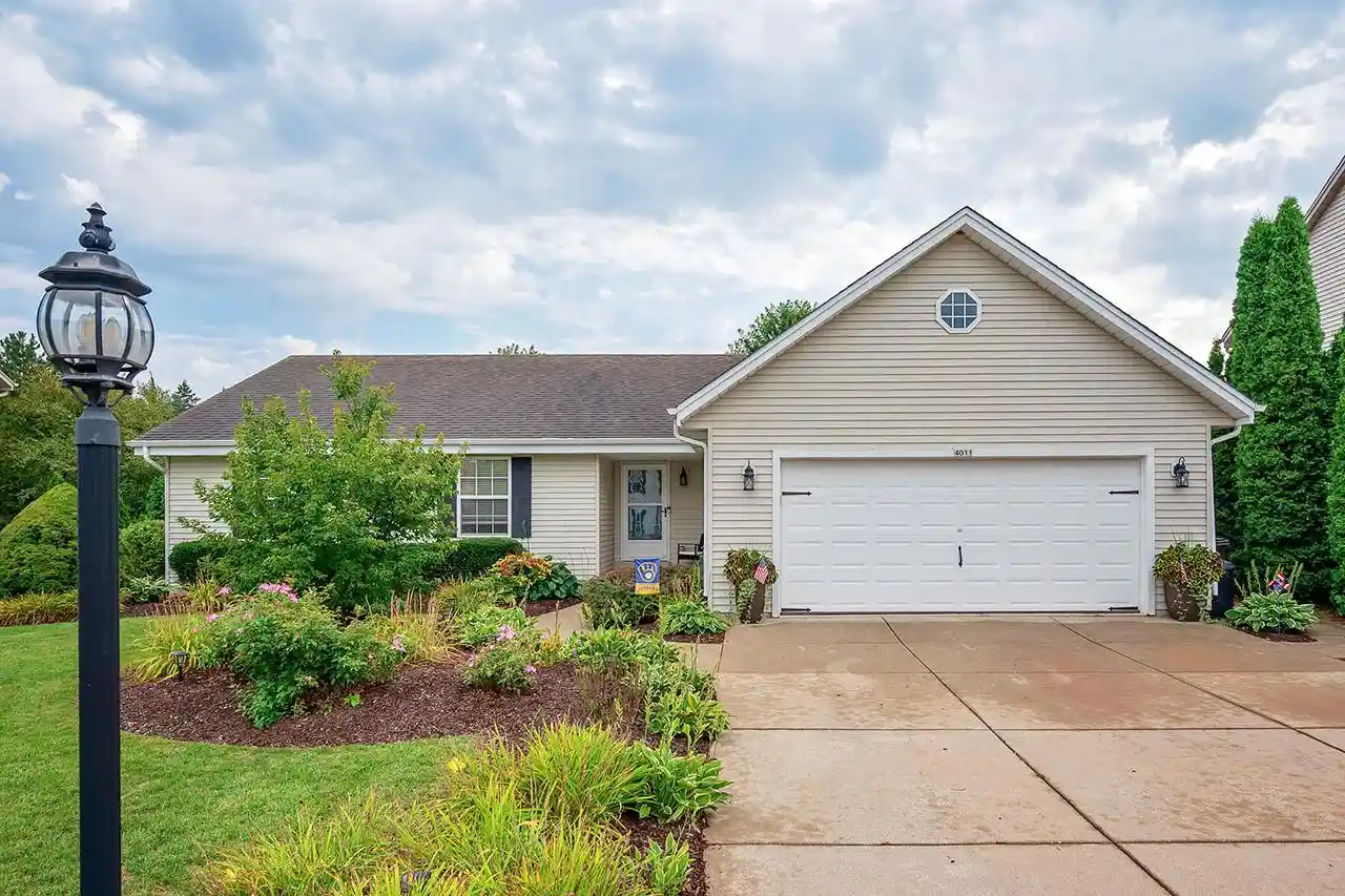 Photo 1 of Sale Pending at 4011 W Whispering Ridge Pass, Franklin, WI 53132 | MLS# 1978723 | Listing updated on 2026-09-05