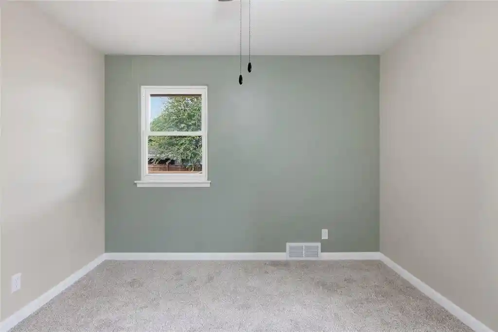 Photo 3 of Single family home for sale at 1616 Donald Ave, Eau Claire, WI 54701 | MLS# 1604781 | Listing updated on 2026-09-03