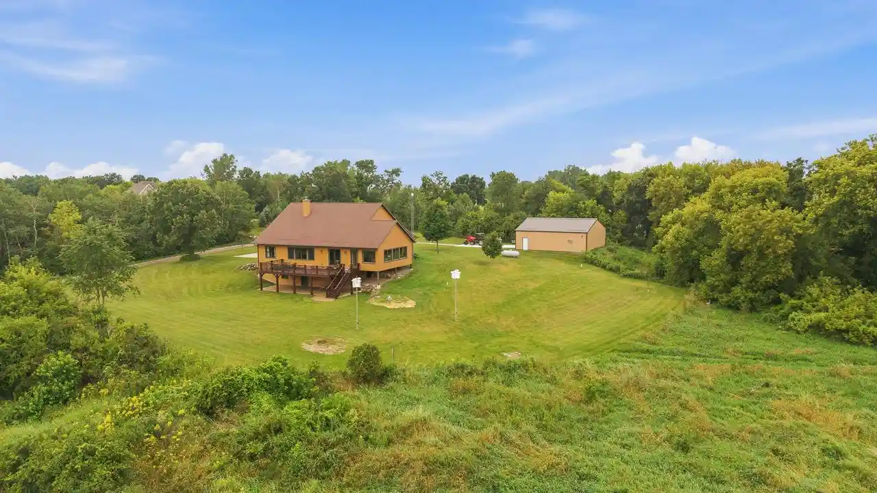 Photo 3 of Single family home for sale at W6068 Neitzel Rd, Waupun, WI 53963 | MLS# 2031808 | Listing updated on 2026-09-16
