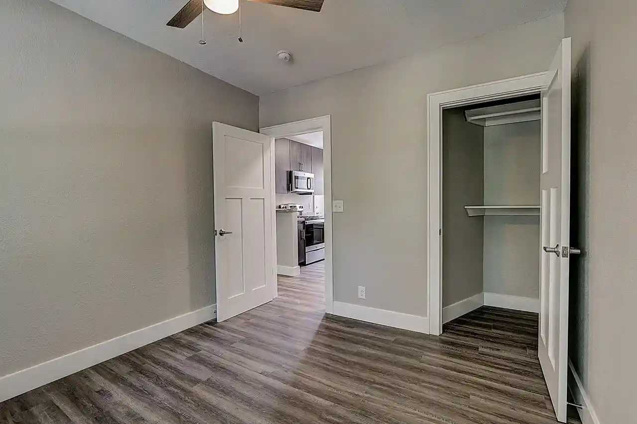 Listing Photo 5 - Condo for sale in building located at 3313 W Wls St, Milwaukee, WI 53208 - Unit #3319