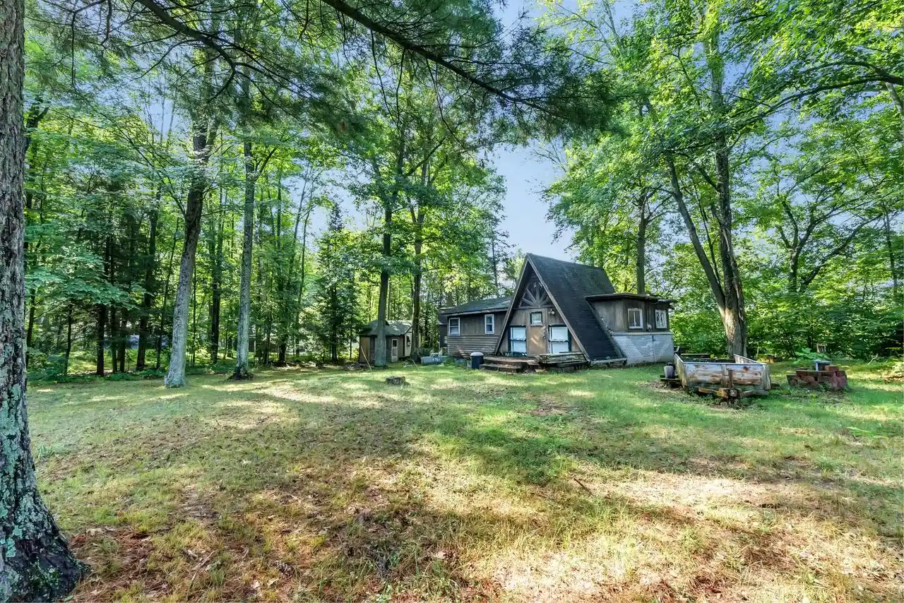Photo 1 of Single family home for sale at 6475 County Rd I, Lena, WI 54139 | MLS# 1978726 | Listing updated on 2026-09-17