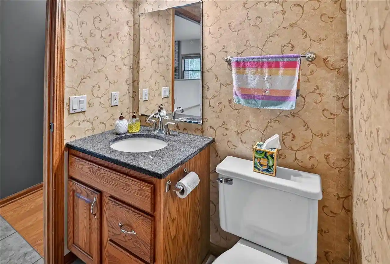 Photo 4 of Single family home for sale at 6 Fredericksburg Ct, Madison, WI 53718 | MLS# 2031811 | Listing updated on 2026-09-14