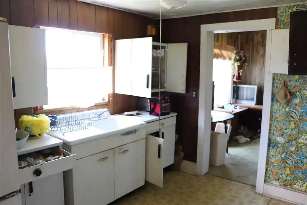 Photo 33 of Single family home for sale at 218 E Main St, Fairchild, WI 54741 | MLS# 1604728 | Listing updated on 2026-09-25