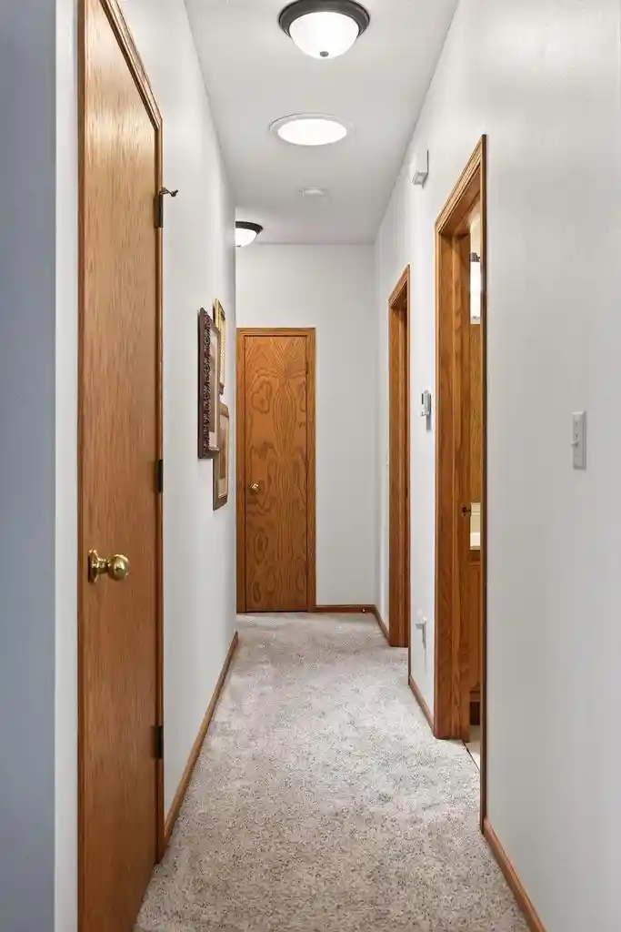 Photo 3 of Single family home for sale at 1907 Evenson Dr, Onalaska, WI 54650 | MLS# 1978754 | Listing updated on 2026-09-15