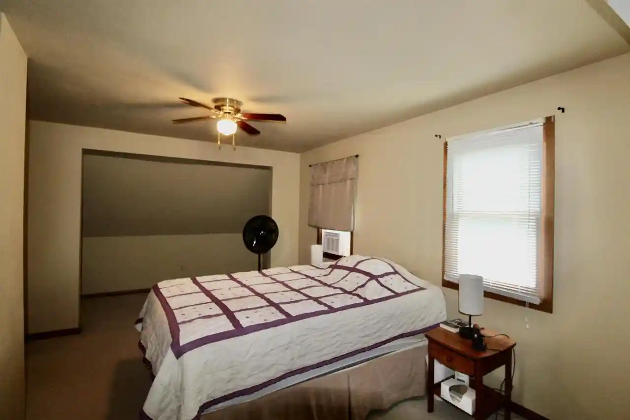 Photo 4 of Single family home for sale at 842 Grant St, Beloit, WI 53511 | MLS# 2031816 | Listing updated on 2026-09-03