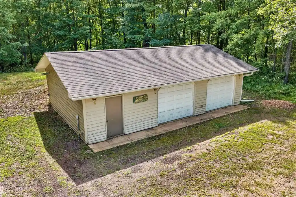 Photo 2 of Single family home for sale at 22760 S Elbow Lake Rd, Siren, WI 54872 | MLS# 1604567 | Listing updated on 2026-09-22