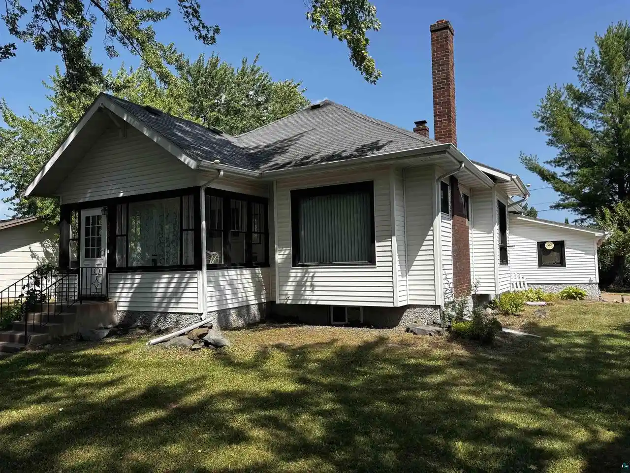 Photo 1 of Single family home for sale at 2331 E 10th Street, Superior, WI 54880 | MLS# 6127507 | Listing updated on 2026-09-02