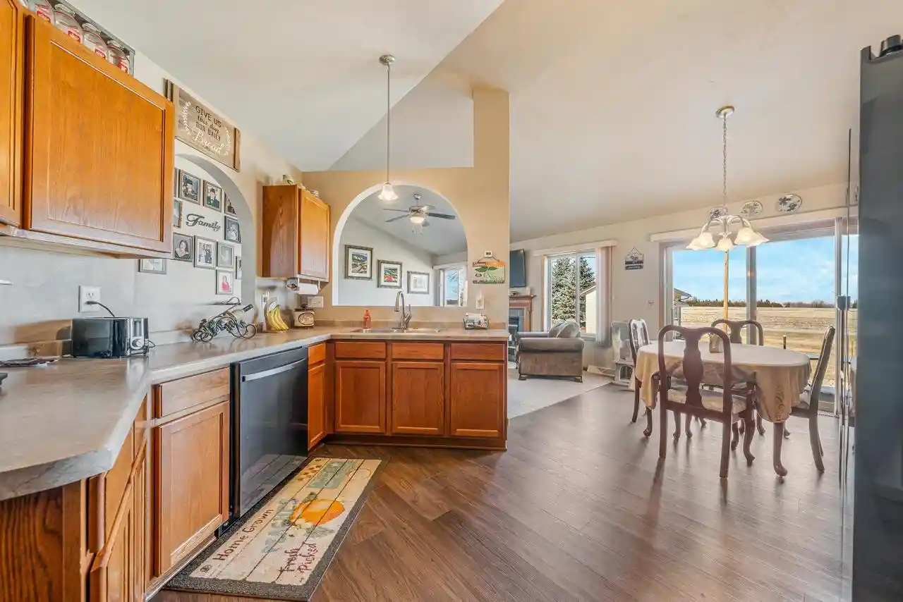 Photo 2 of Single family home for sale at 1123 Barbary Ln, Winneconne, WI 54986 | MLS# 50332001 | Listing updated on 2026-09-14