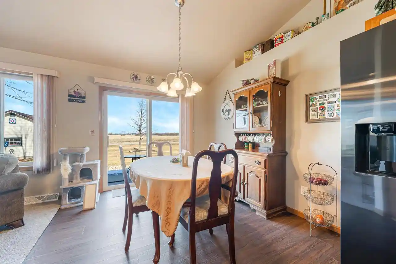 Photo 3 of Single family home for sale at 1123 Barbary Ln, Winneconne, WI 54986 | MLS# 50332001 | Listing updated on 2026-09-14