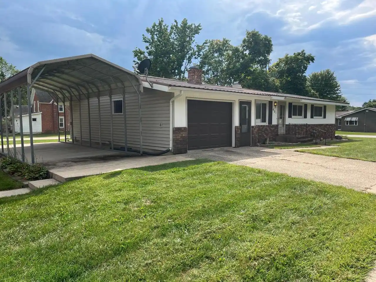 Photo 2 of Single family home for sale at 601 Clyde St, Avoca, WI 53506 | MLS# 2031827 | Listing updated on 2026-10-13