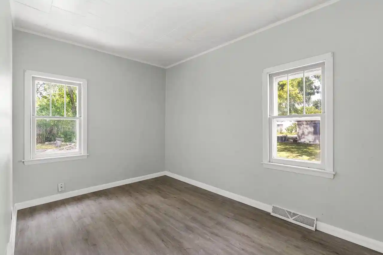 Photo 3 of Single family home for sale at 1837 Plymouth St, Oshkosh, WI 54901 | MLS# 50332013 | Listing updated on 2026-09-21
