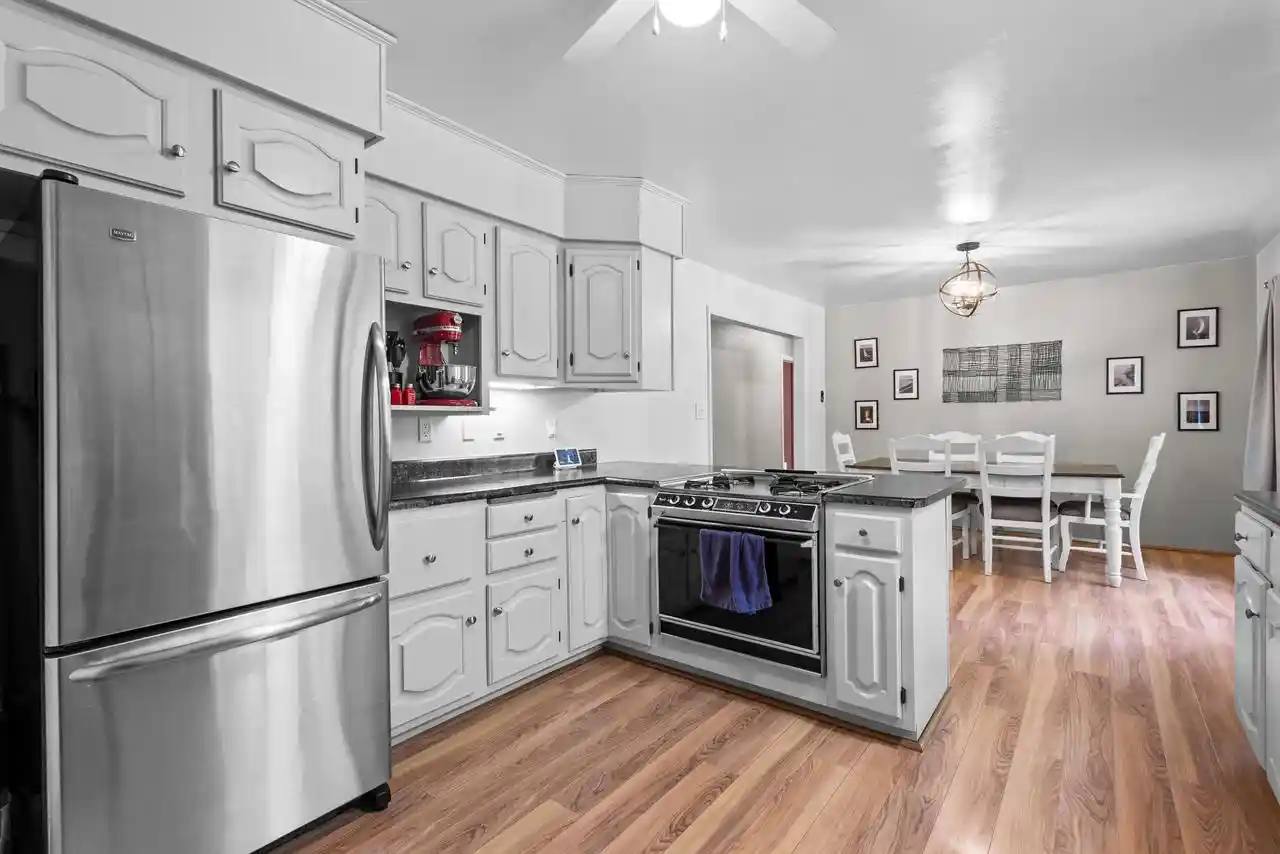Photo 2 of Single family home for sale at N520 River Dr, Menominee, MI 49858 | MLS# 50332015 | Listing updated on 2026-09-10