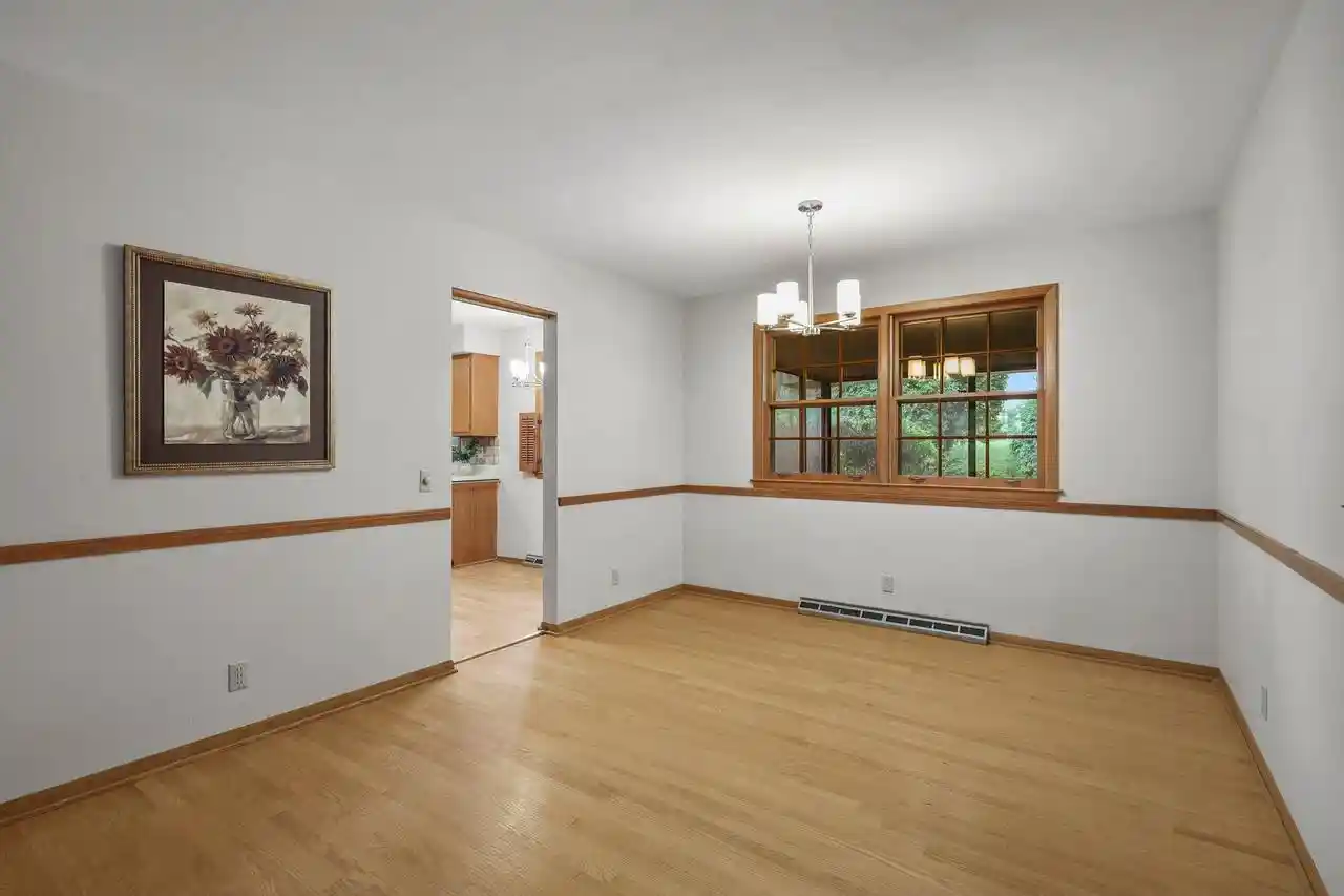 Photo 3 of Single family home for sale at 5918 South Hl Dr, Madison, WI 53705 | MLS# 2031830 | Listing updated on 2026-09-14