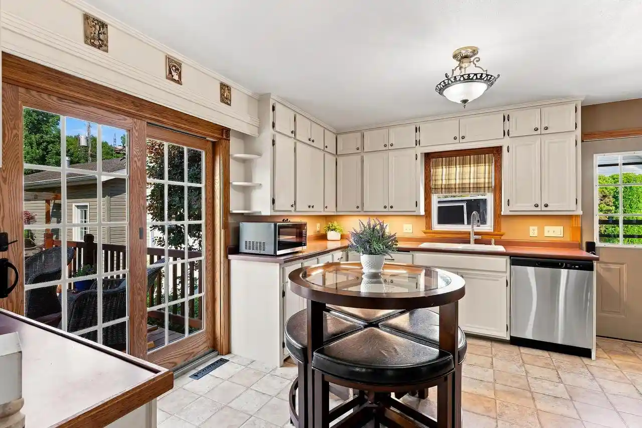 Photo 3 of Single family home for sale at 2214 Fairmont St, Manitowoc, WI 54220 | MLS# 1978789 | Listing updated on 2026-09-29