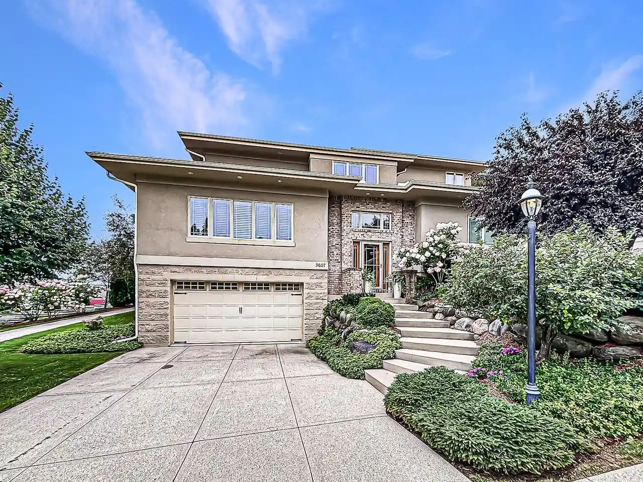 Photo 1 of Sale Pending at 3607 Oak Valley Ln, Waukesha, WI 53188 | MLS# 1978794 | Listing updated on 2026-09-10