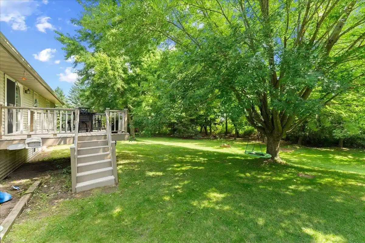 Photo 4 of Single family home for sale at 215 W Haven Ct, Luxemburg, WI 54217 | MLS# 50332034 | Listing updated on 2026-09-21