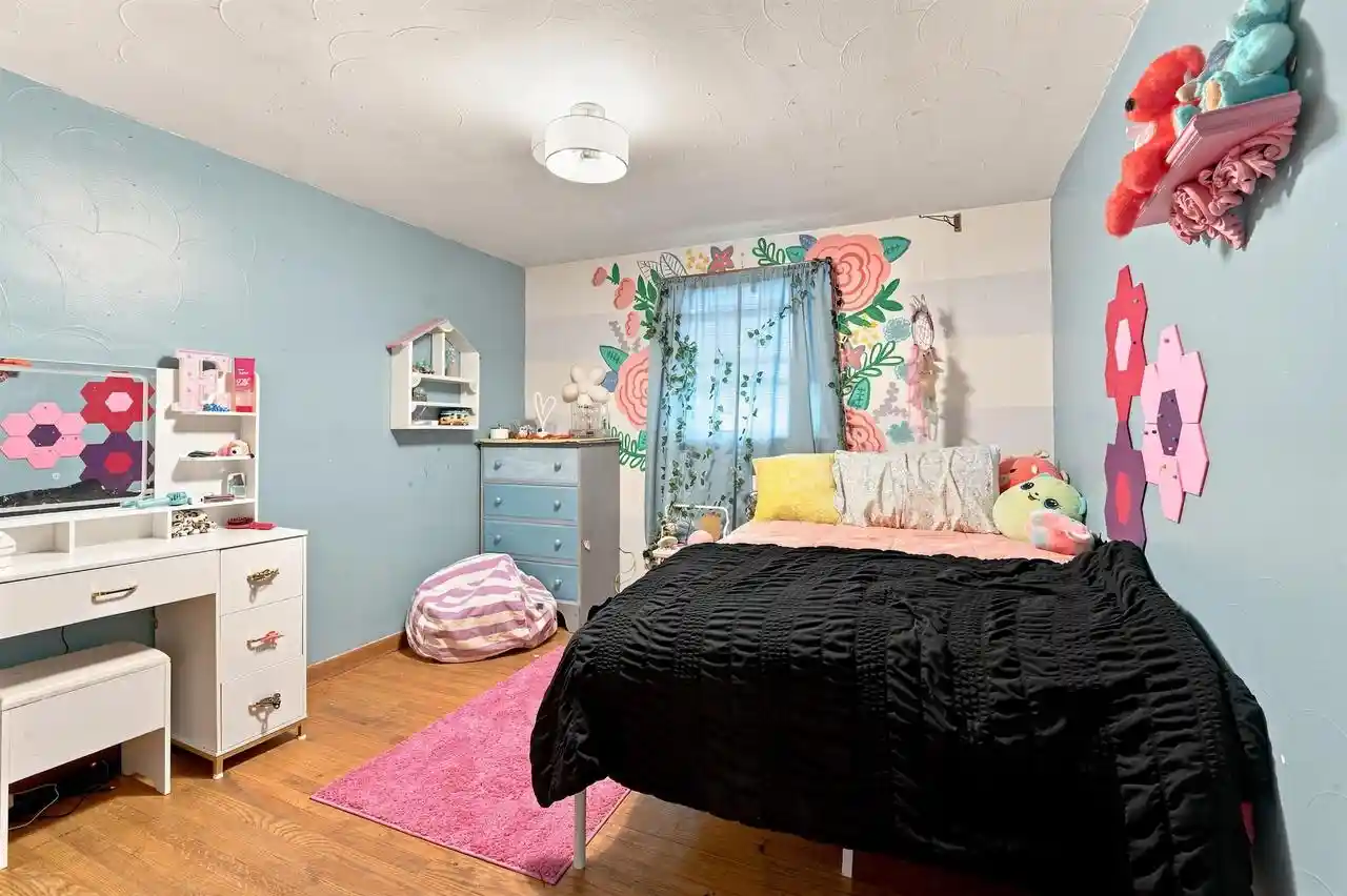 Photo 3 of Single family home for sale at 1550 Careful Dr, Green Bay, WI 54304 | MLS# 50332033 | Listing updated on 2026-09-24