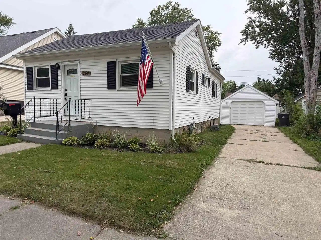 Photo 1 of Single family home for sale at 269 E Moore St, Berlin, WI 54923 | MLS# 50332000 | Listing updated on 2026-09-12