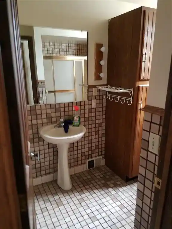 Listing Photo 4 - Condo for sale in building located at 915 Miles St, Chippewa Falls, WI 54729 - Unit #1-2