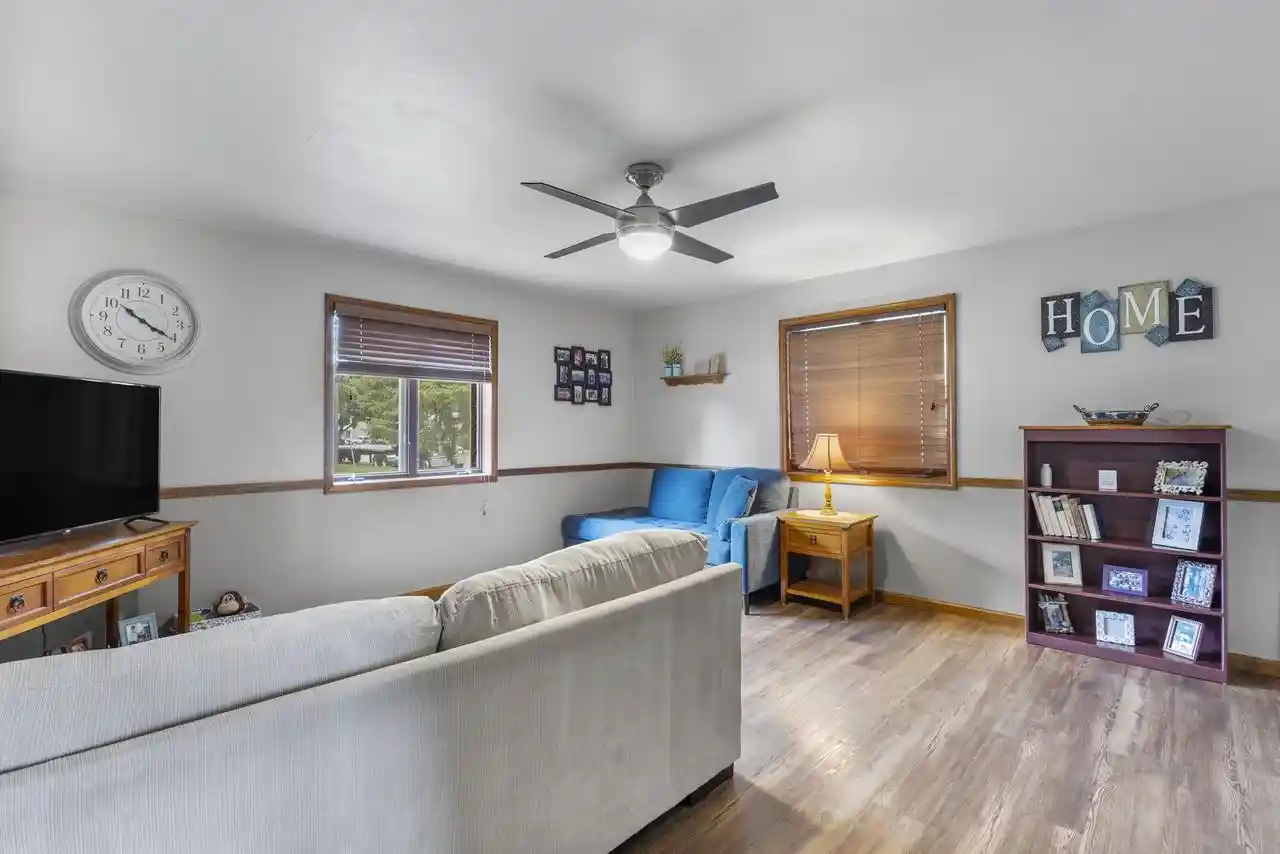 Photo 3 of Single family home for sale at 110 S Cranberry Ave, Peshtigo, WI 54157 | MLS# 50332008 | Listing updated on 2026-09-23