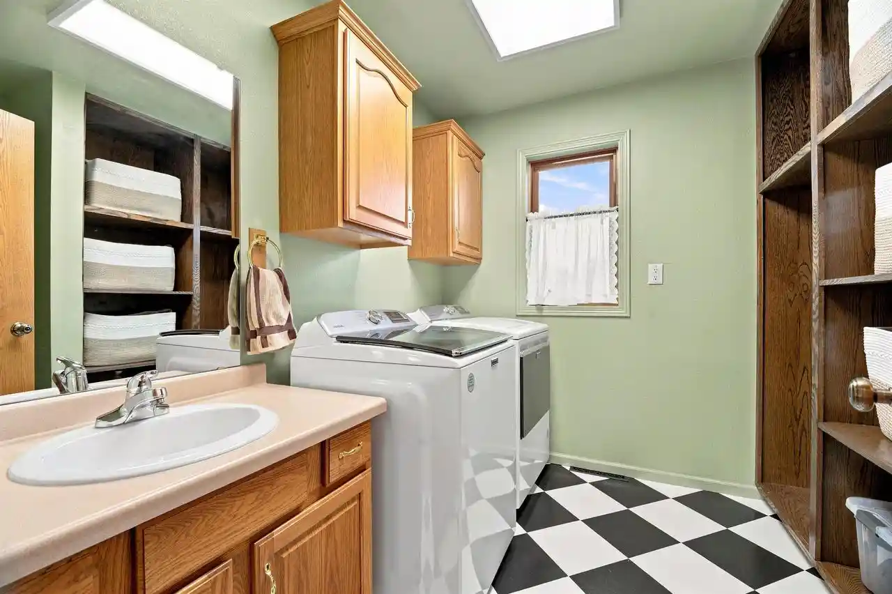 Photo 2 of Single family home for sale at 4922 Remiker Ln, Manitowoc, WI 54220 | MLS# 50332037 | Listing updated on 2026-09-04