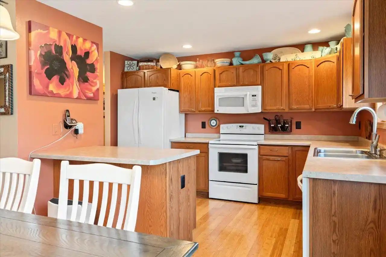 Photo 3 of Single family home for sale at 4240 Verchota St, La Crosse, WI 54601 | MLS# 1978801 | Listing updated on 2026-09-11