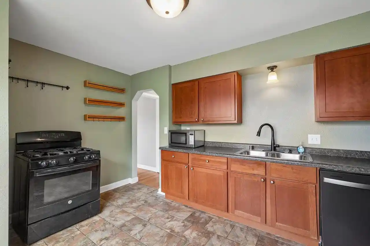 Photo 4 of Single family home for sale at 531 E Morgan Ave, Milwaukee, WI 53207 | MLS# 1978803 | Listing updated on 2026-09-11