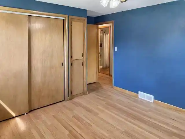 Photo 3 of Single family home for sale at 208 State St, Neenah, WI 54956 | MLS# 50332011 | Listing updated on 2026-09-14