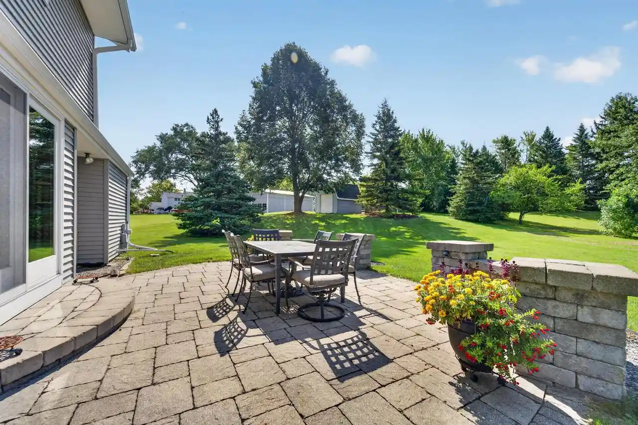 Photo 1 of Single family home for sale at W158n10439 W Old Farm Rd, Germantown, WI 53022 | MLS# 1978828 | Listing updated on 2026-09-06